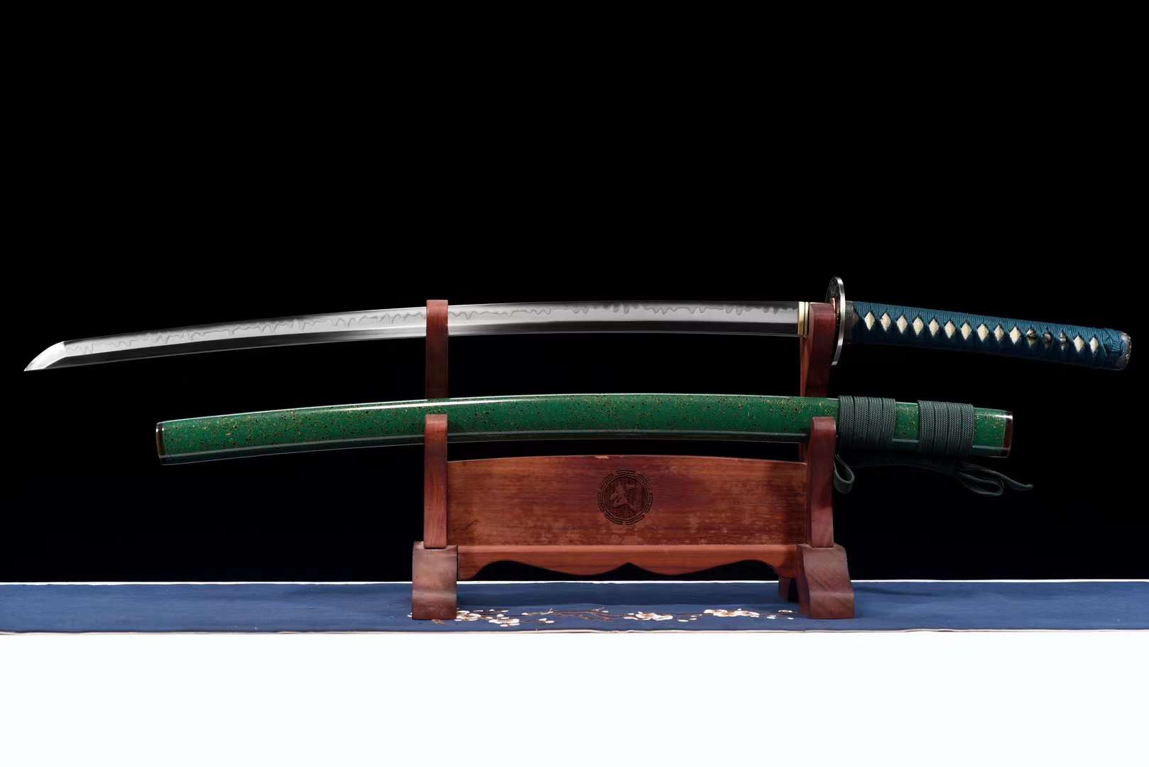 緑の光 Katana T10 Steel Hamon