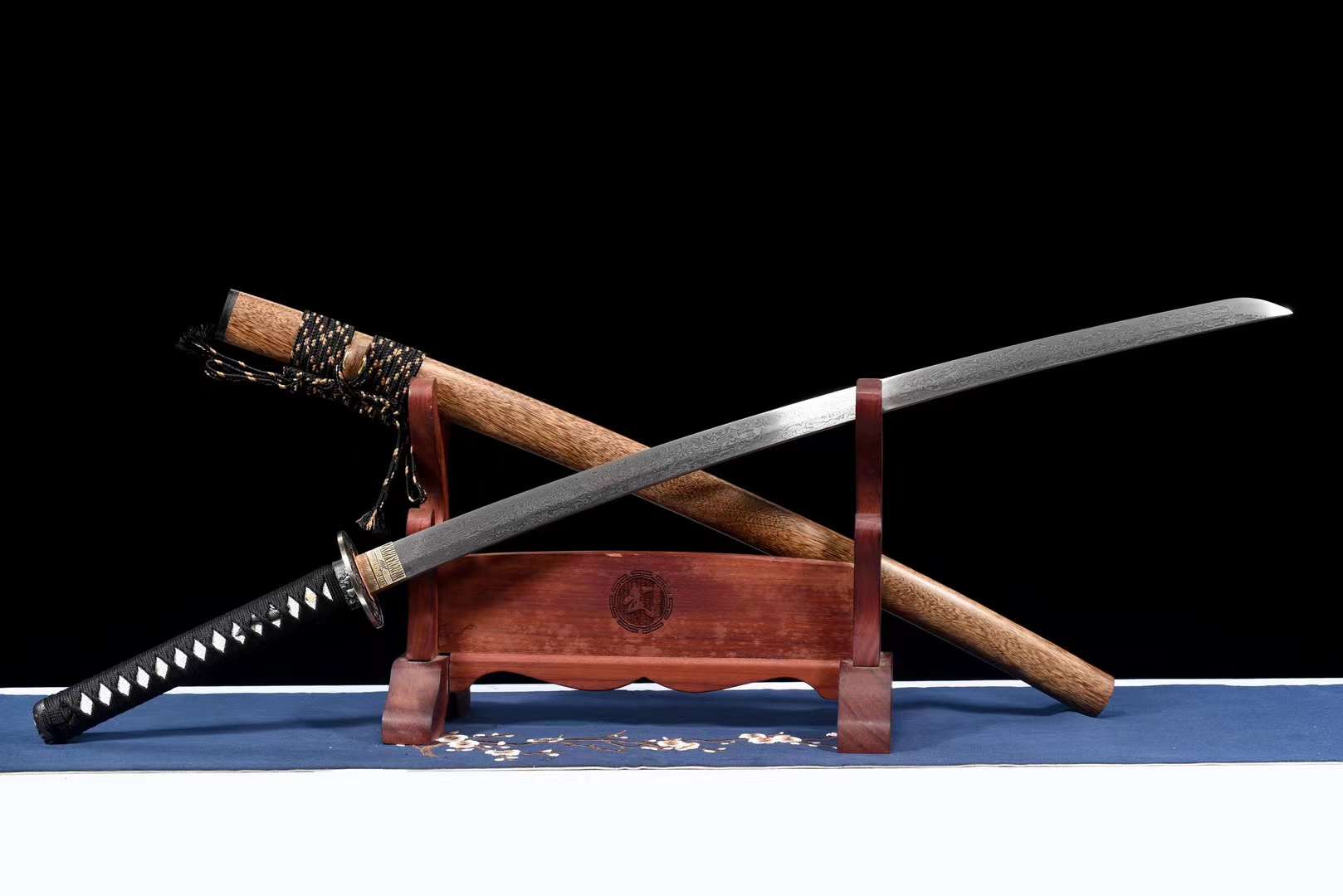 ヒーロー Katana Damas Steel