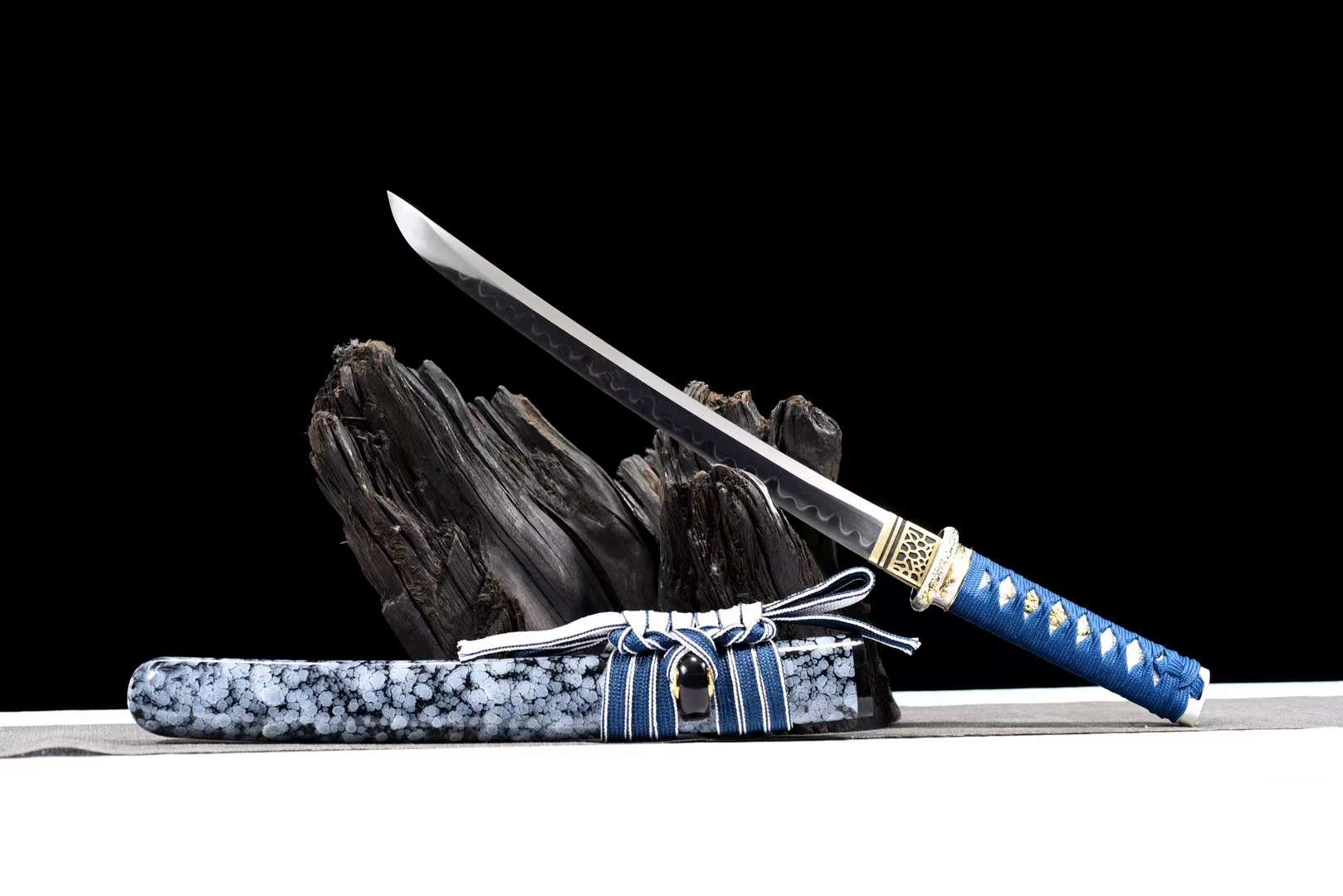 蝉の鳴き声 Tanto T10 Steel Hamon