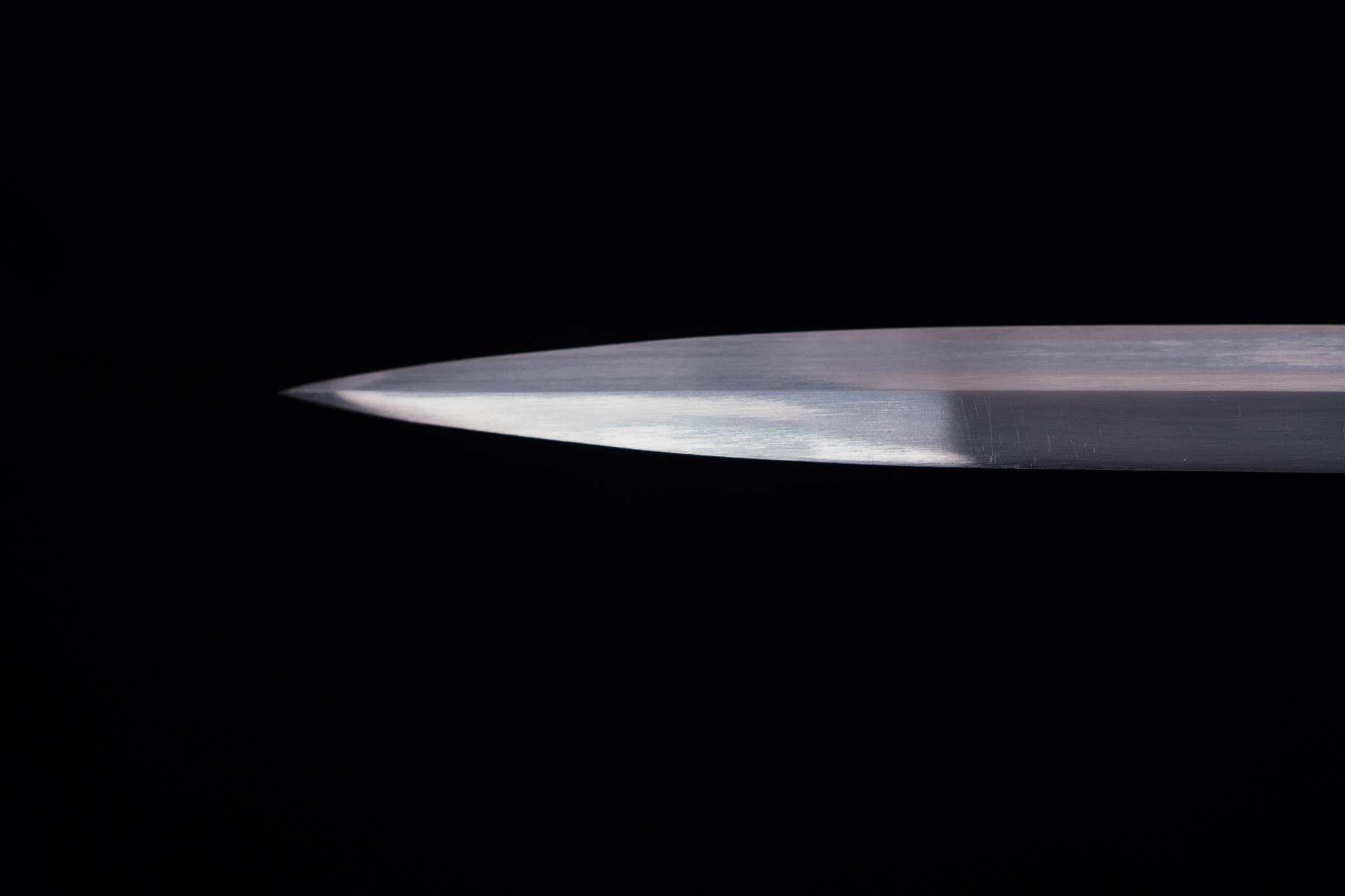 Blackthorn Spring Steel Bastard Sword – 37.8 in – detail 3