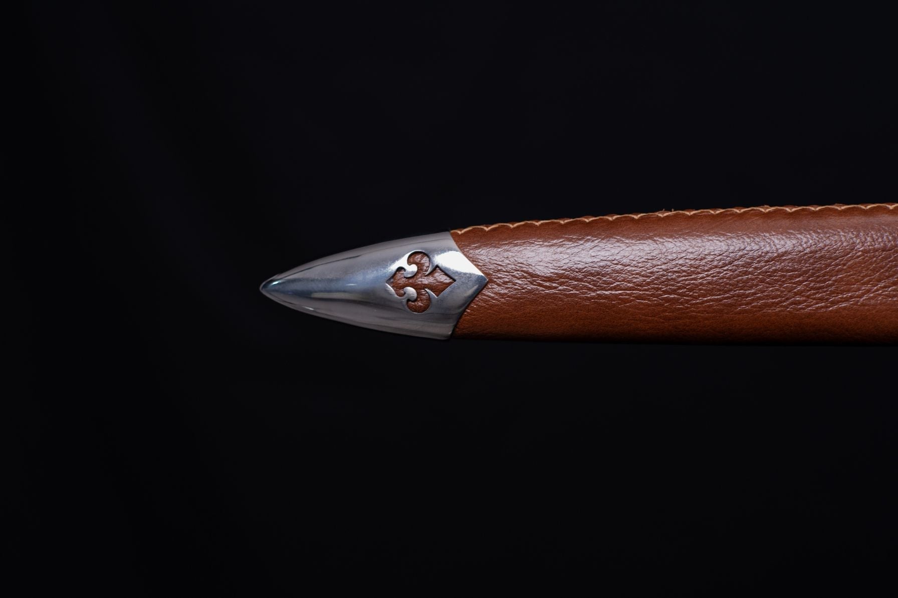 Iron Oath Greatsword – 50 in – detail 7