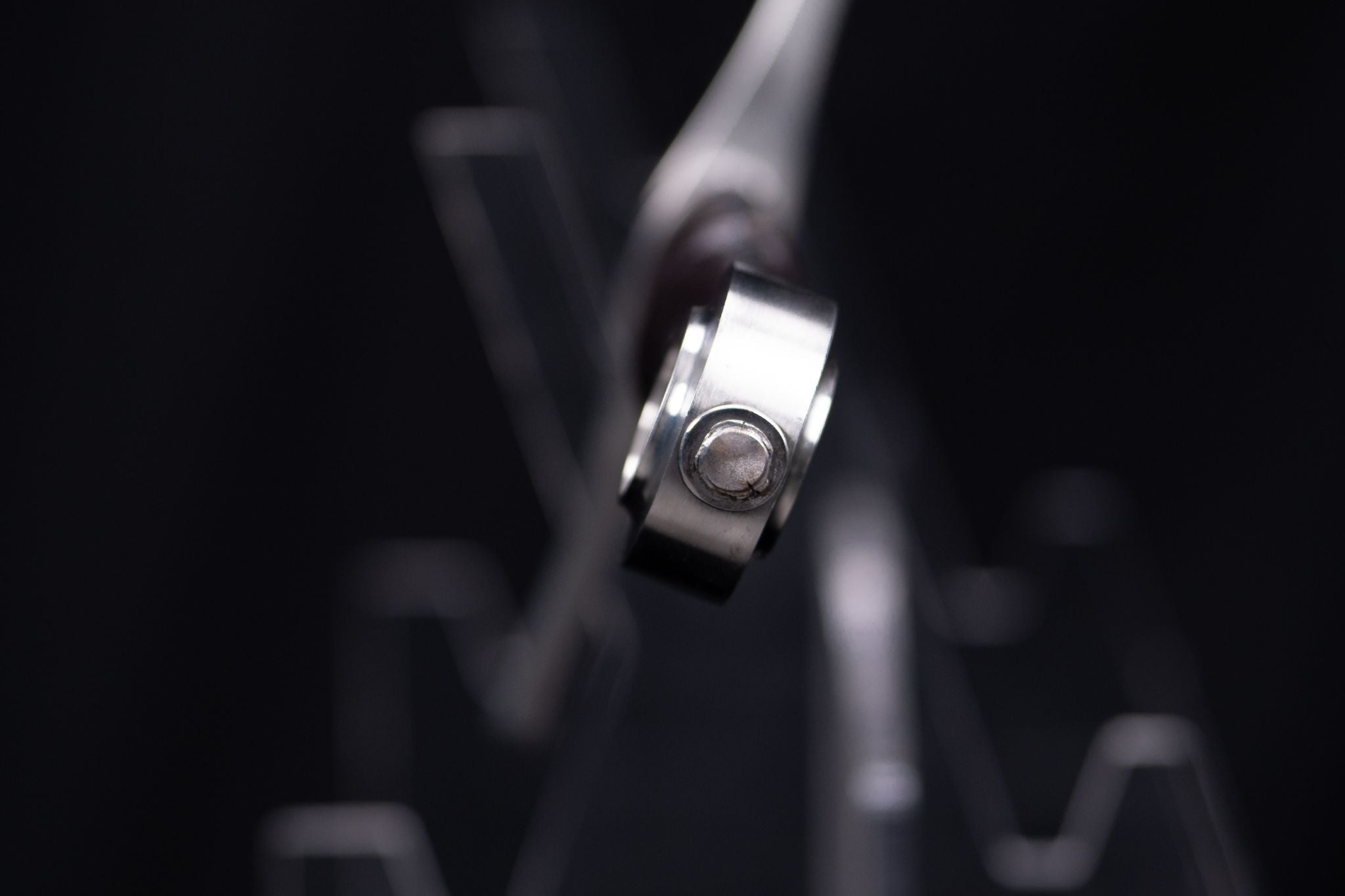 Shadowfang Longsword – 43.7 in – detail 5