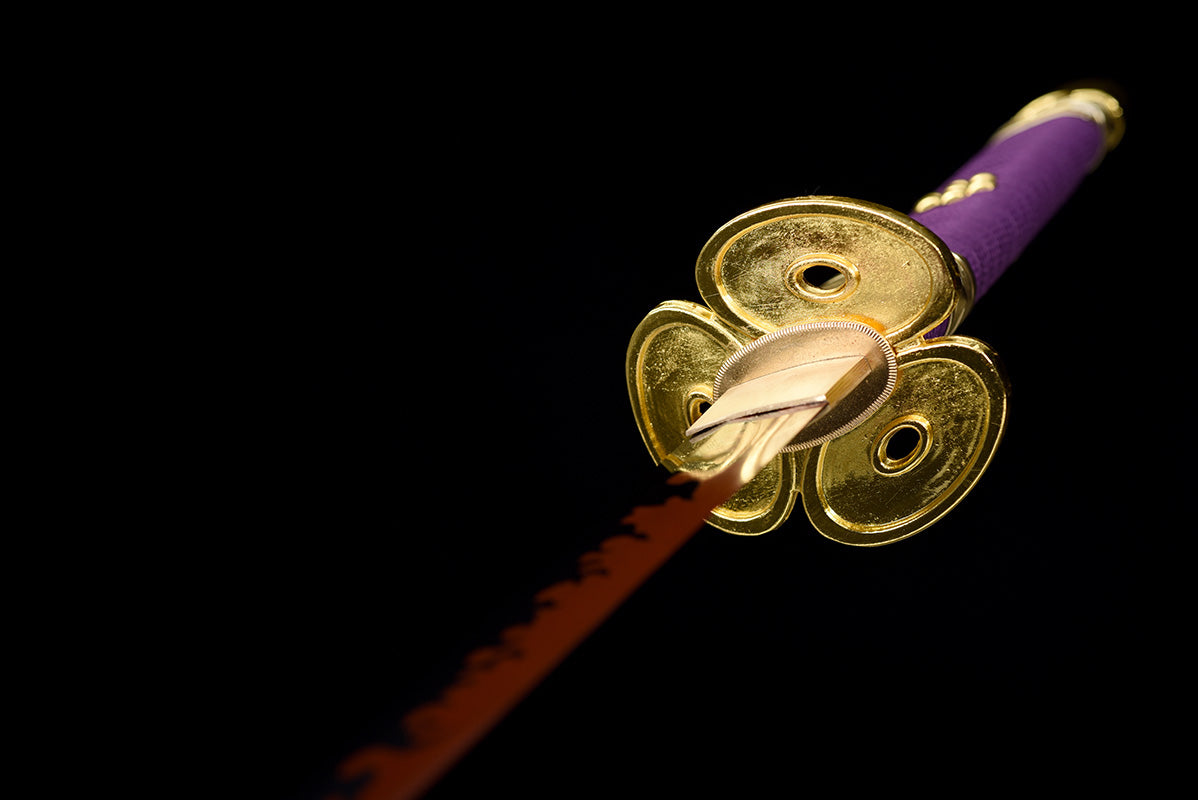 Une pièce Roronoa Zoro fait à la main japon katana samouraï épées pleine Tang 1045 lame noire en acier au carbone