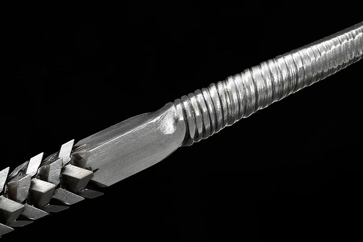 Collection d'armes spéciales faites à la main 龙鳞锏