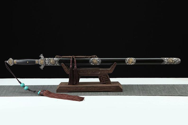 Véritable épée chinoise de la dynastie Qin, faite à la main, en acier damas avec fourreau en ébène, sculpture en cuivre de pivoine de haute qualité