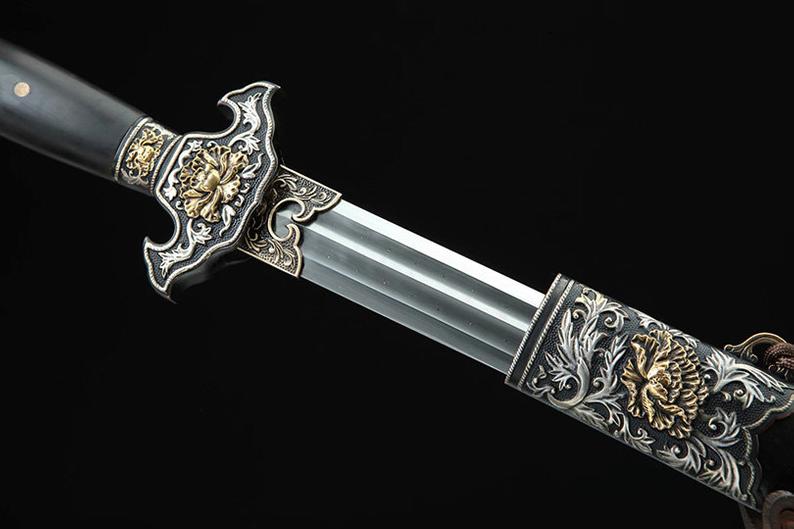 Handmade Real Sword Qin Dynasty Chinese Swords Damascus Steel With Ebony Scabbard High Quality Peony Copper Carving