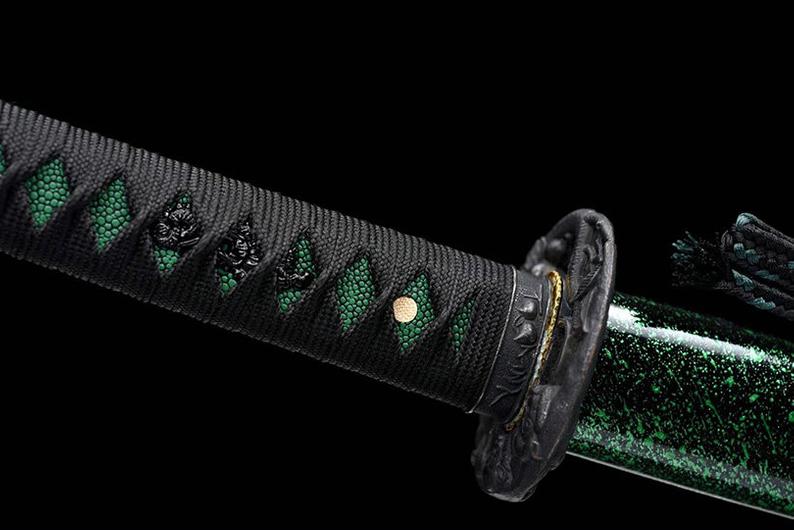 Épées de samouraï katana en bois japonais faites à la main épée d'entraînement à lame en palissandre de haute qualité fourreau vert