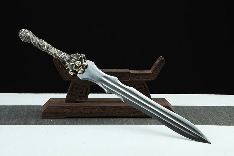 Véritable épée chinoise faite à la main, en acier damas avec fourreau en cuir de haute qualité