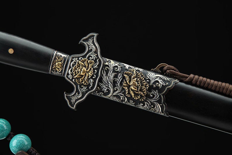 Handmade Real Sword Qin Dynasty Chinese Swords Damascus Steel With Ebony Scabbard High Quality Peony Copper Carving