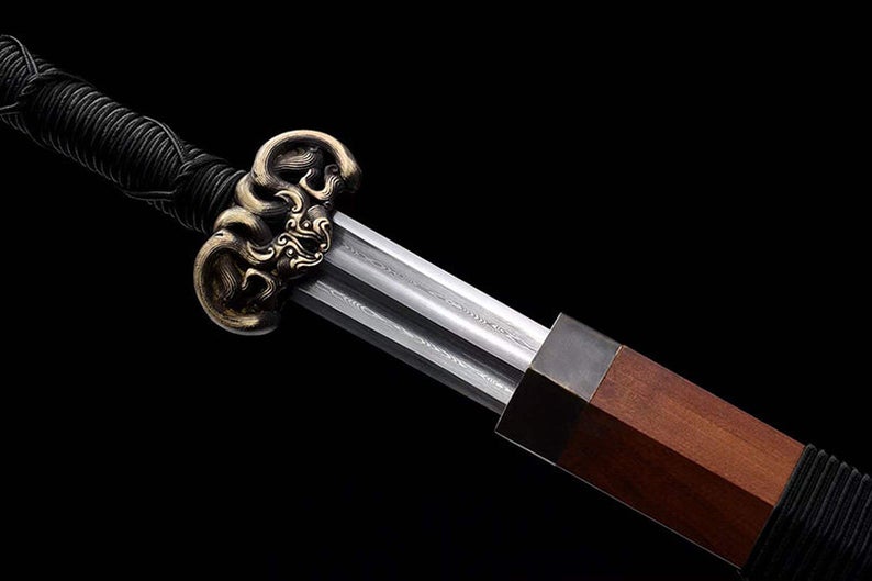 Handmade Chinese Swords Han Dynasty Swords High Quality Real Sword Damascus Steel Full Tang Sharpened Rosewood Scabbard