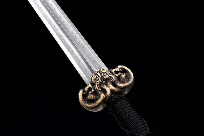 Handmade Chinese Swords Han Dynasty Swords High Quality Real Sword Damascus Steel Full Tang Sharpened Rosewood Scabbard