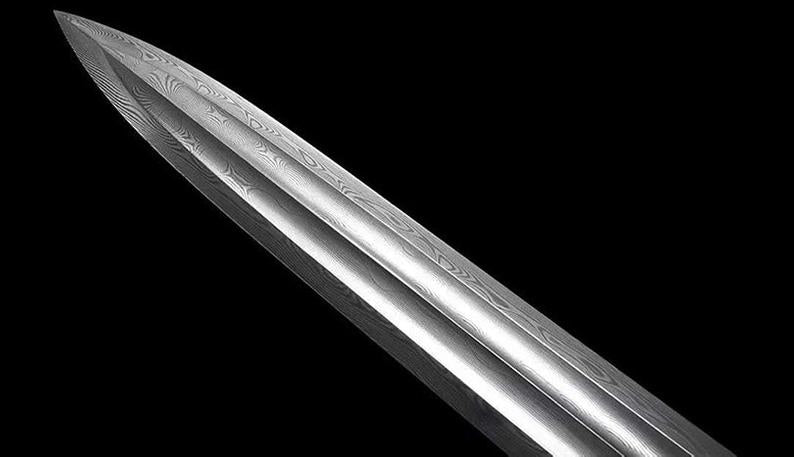 Épées chinoises faites à la main, véritable épée de haute qualité, en acier damas, fourreau en ébène aiguisé