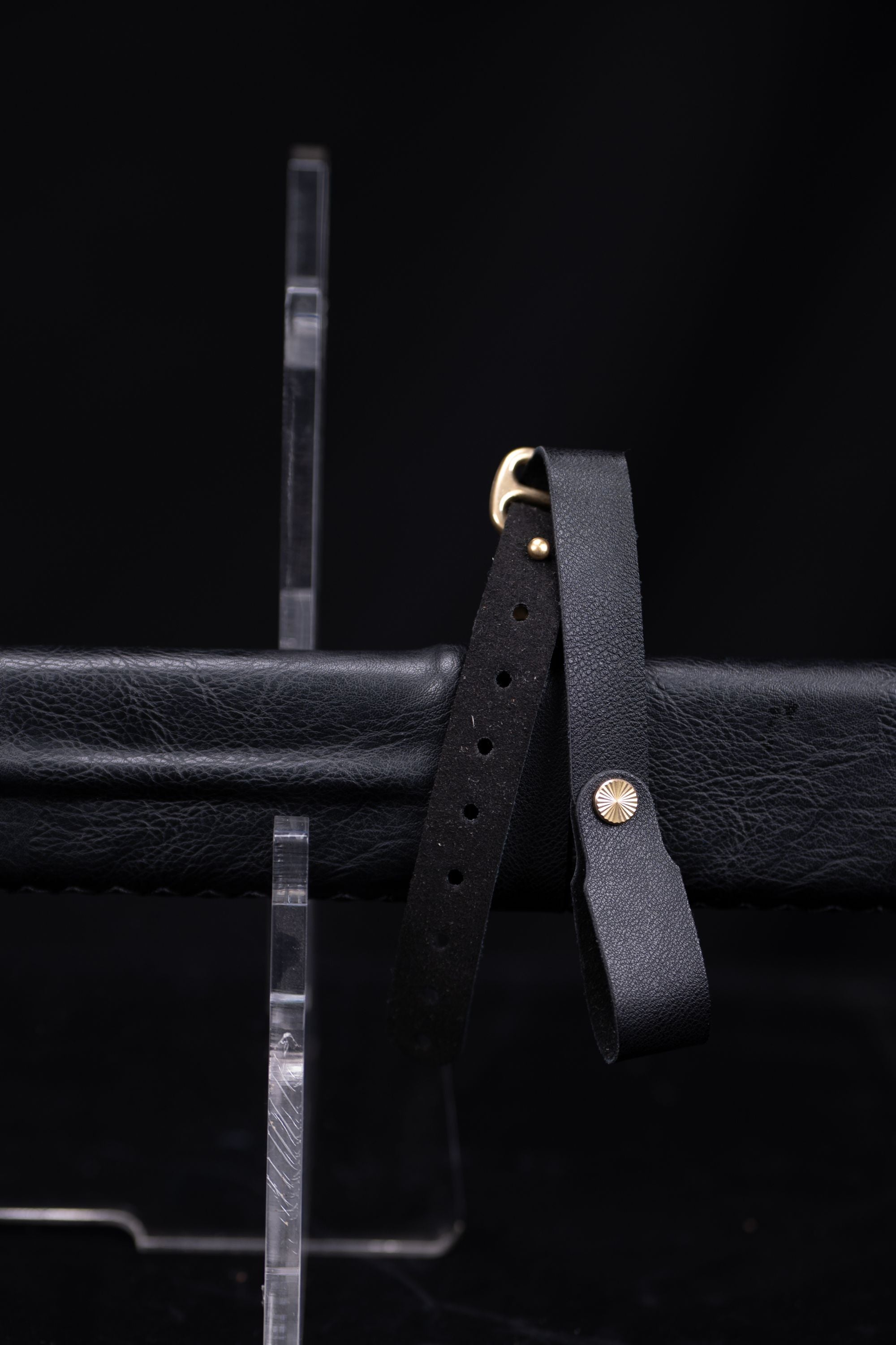 Shadowfang Longsword – 43.7 in – detail 6