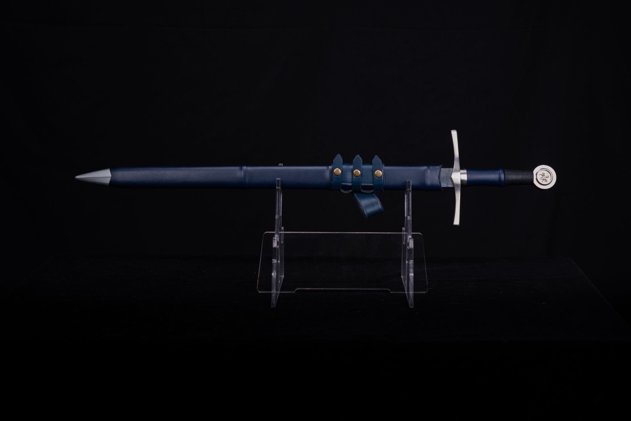 Azure Lion Longsword – Spring Steel – 37.8 in – detail 3
