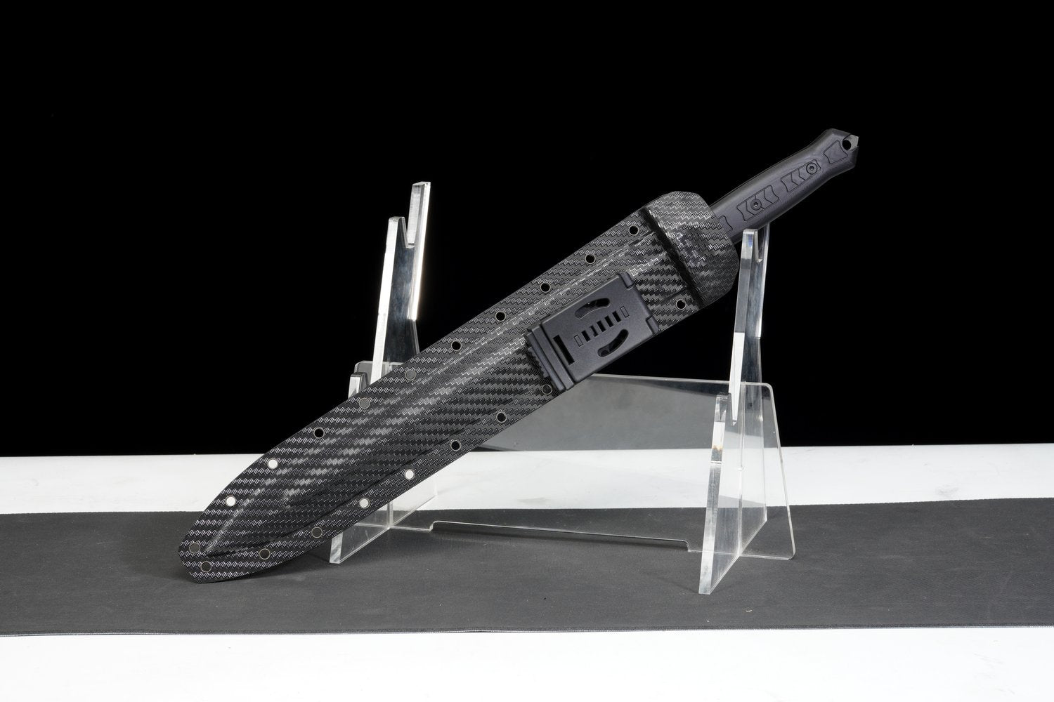 Carbon Viper Short Sword – SK5 – detail 2