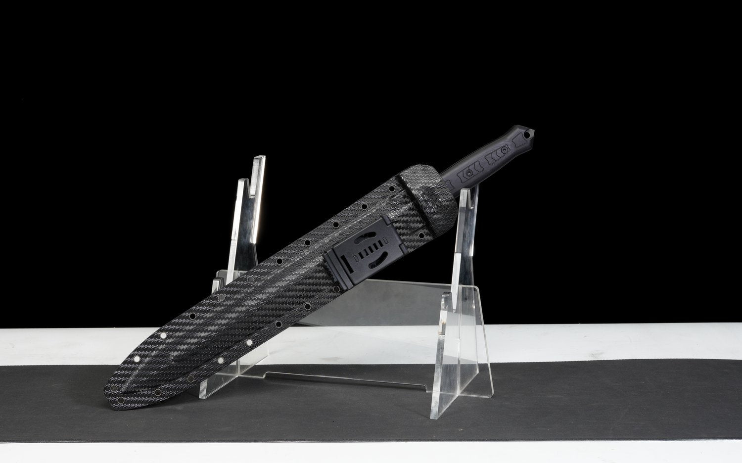Carbon Viper Short Sword – SK5 – detail 3