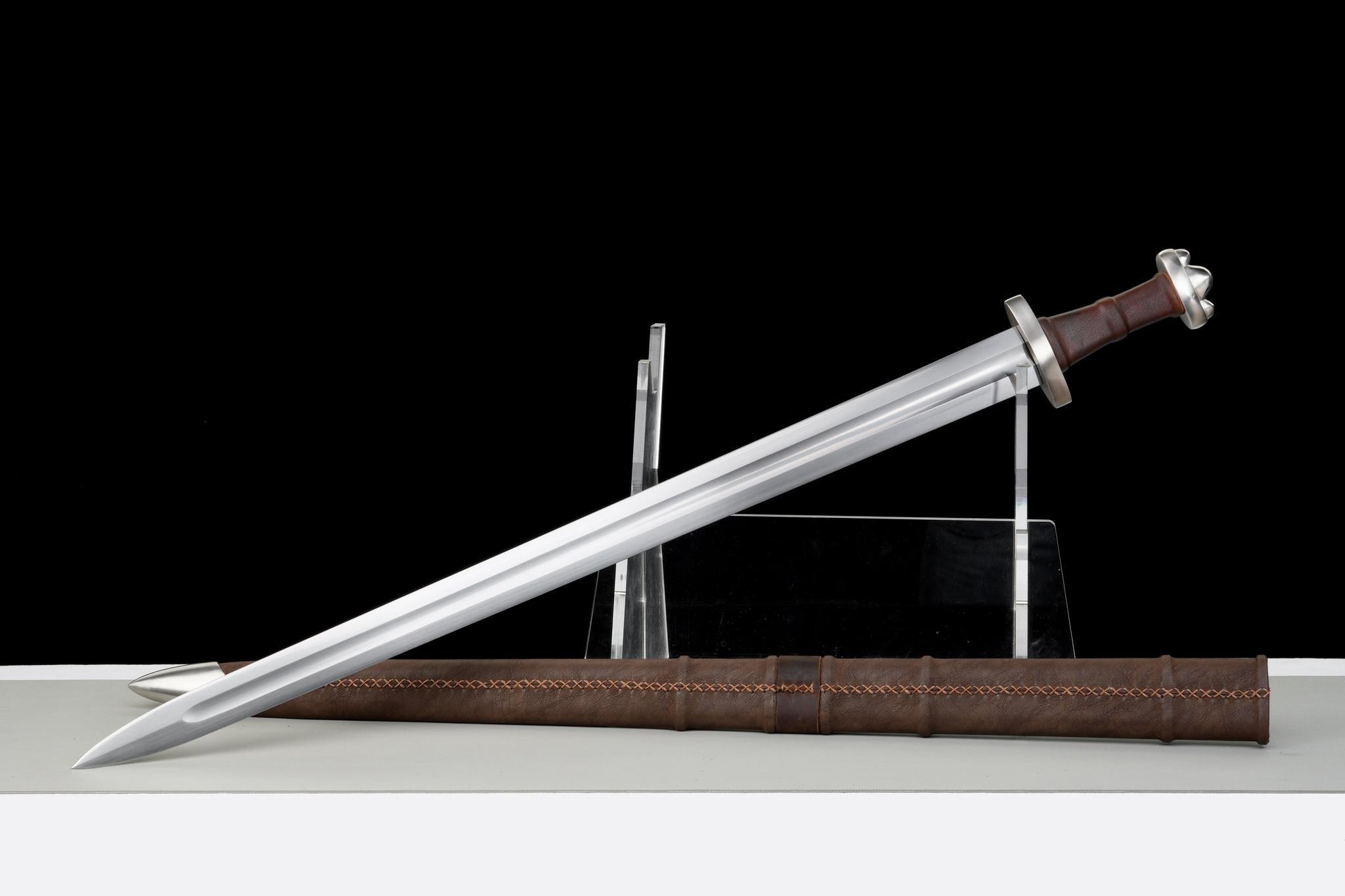 Wolfsong 65 Manganese Steel Viking Sword – 36.22 in – detail 3