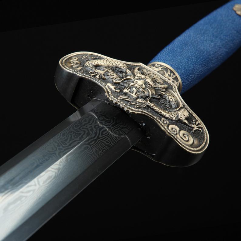 Handmade Blue Rayskin Chinese Dragon Theme Damascus Steel Real Chinese Swords